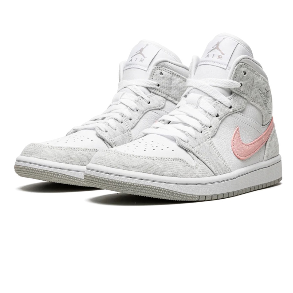 AIR JORDAN 1 MID SE WMNS
"HEATHER GREY / PINK"